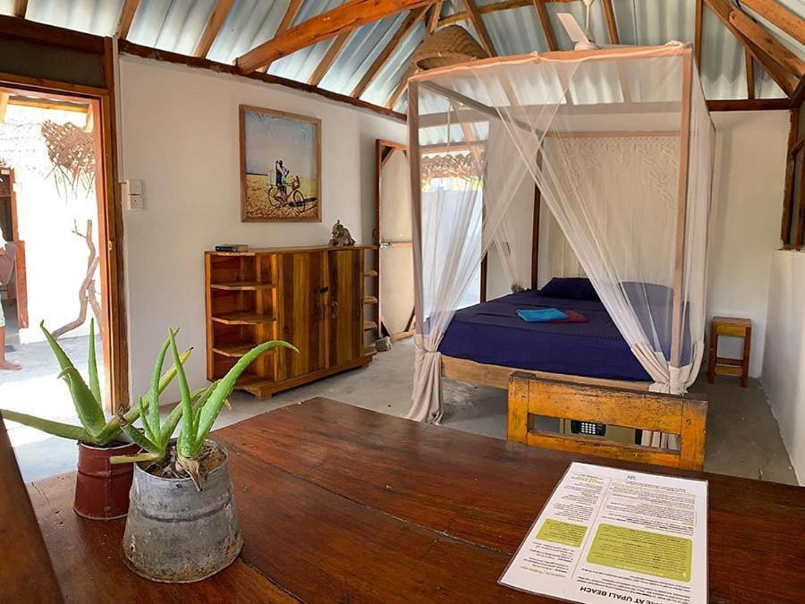 Upali Beach Surf Resort & Cafe Arugam Bay Bagian luar foto