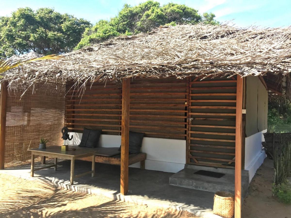 Upali Beach Surf Resort & Cafe Arugam Bay Bagian luar foto
