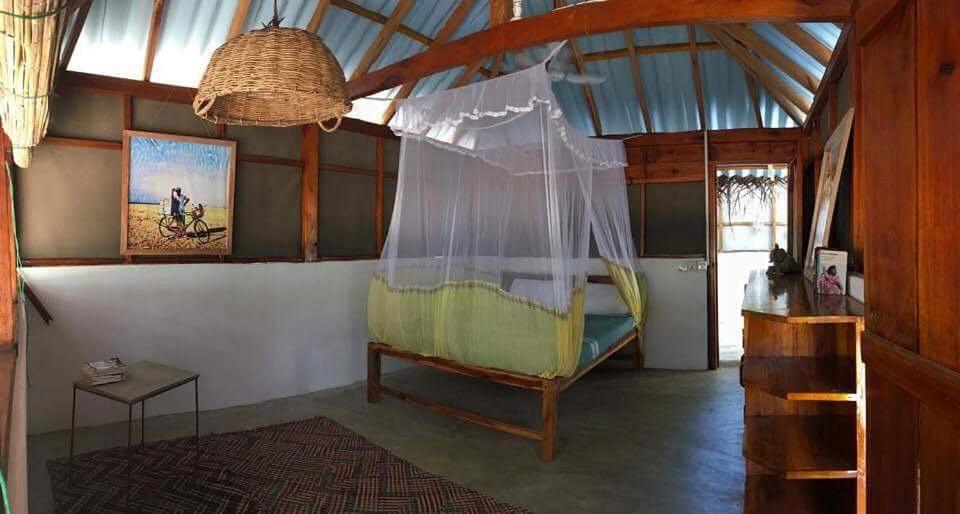 Upali Beach Surf Resort & Cafe Arugam Bay Bagian luar foto