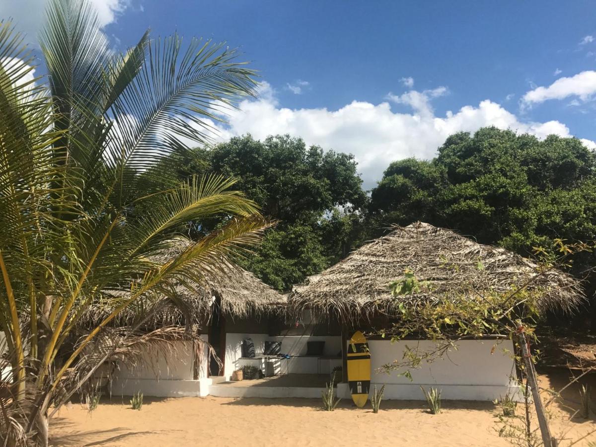 Upali Beach Surf Resort & Cafe Arugam Bay Bagian luar foto